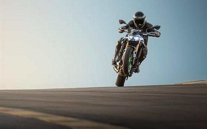 2025 Kawasaki Z900 SE ABS