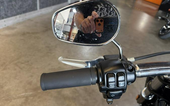 Harley-Davidson® Breakout™ 117 2024