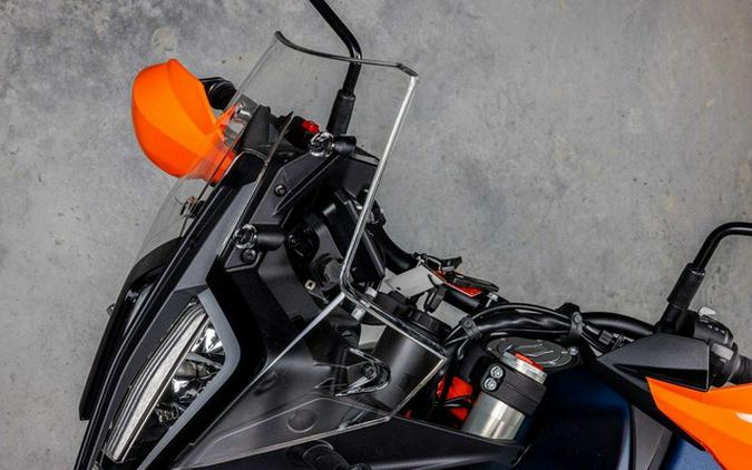 2027 KTM Adventure 890 R Rally