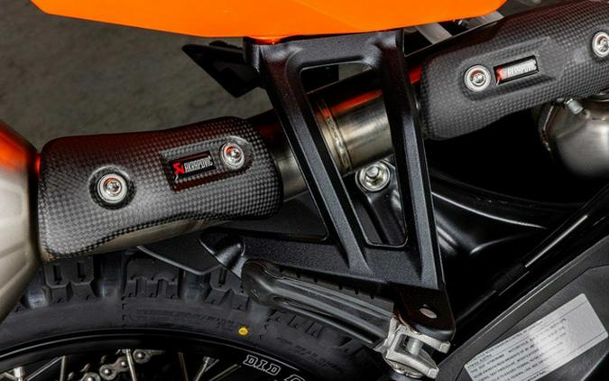 2027 KTM Adventure 890 R Rally