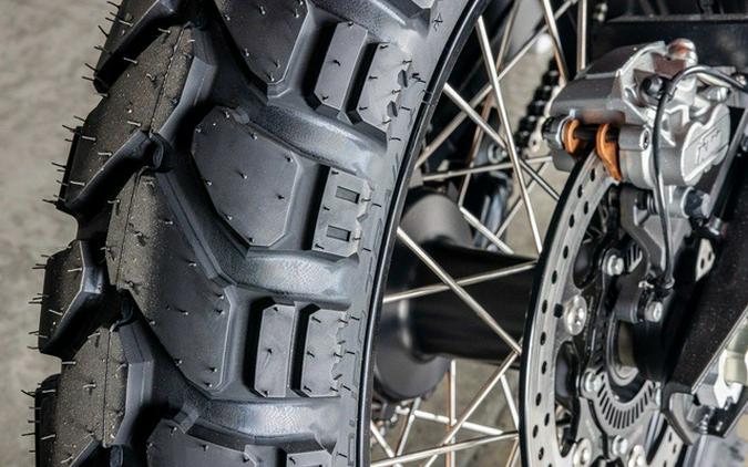 2027 KTM Adventure 890 R Rally