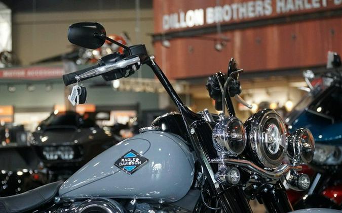 2026 Harley-Davidson Softail FLHC - Heritage Classic