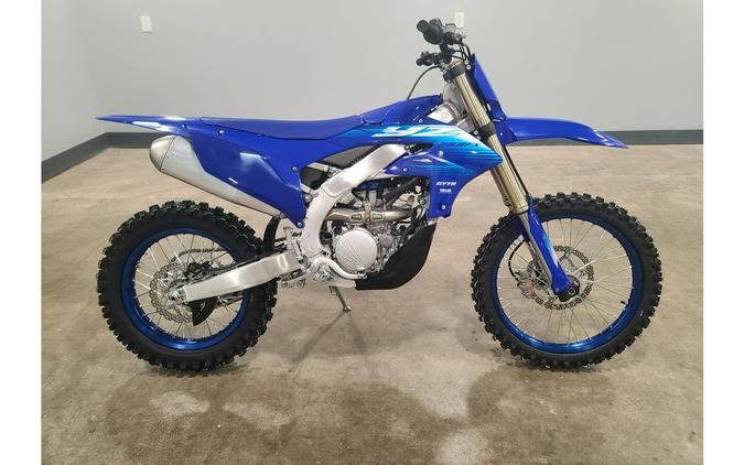 2027 YZ250FX - Yamaha