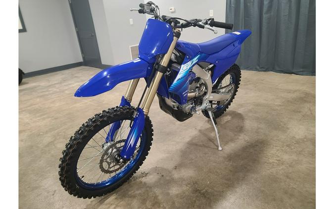 2027 YZ250FX - Yamaha