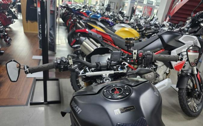 2022 Ducati Streetfighter V4 S Dark Stealth