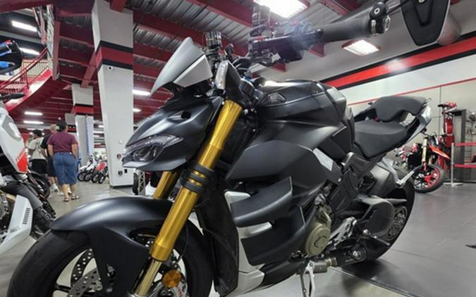 2022 Ducati Streetfighter V4 S Dark Stealth