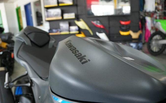 2026 Kawasaki Ninja® ZX™-6R ABS