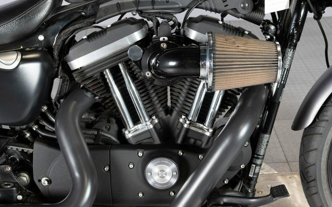 2016 Harley-Davidson Iron 883