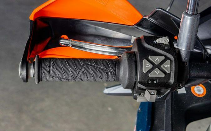 2027 KTM Adventure 890 R Rally