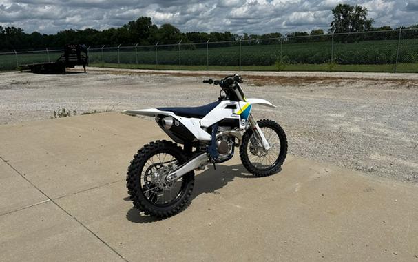 2025 Husqvarna Motorcycles FC 350