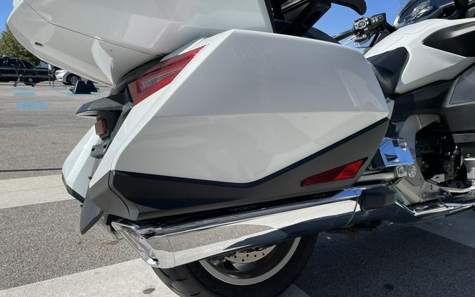 2018 Honda Gold Wing Tour - Pearl White