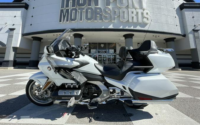 2018 Honda Gold Wing Tour - Pearl White