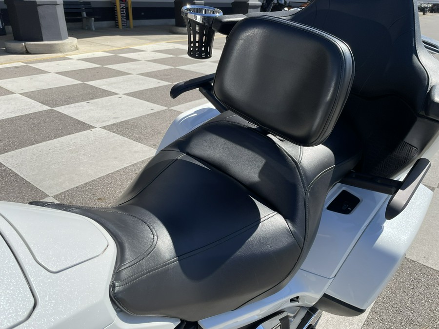2018 Honda Gold Wing Tour - Pearl White