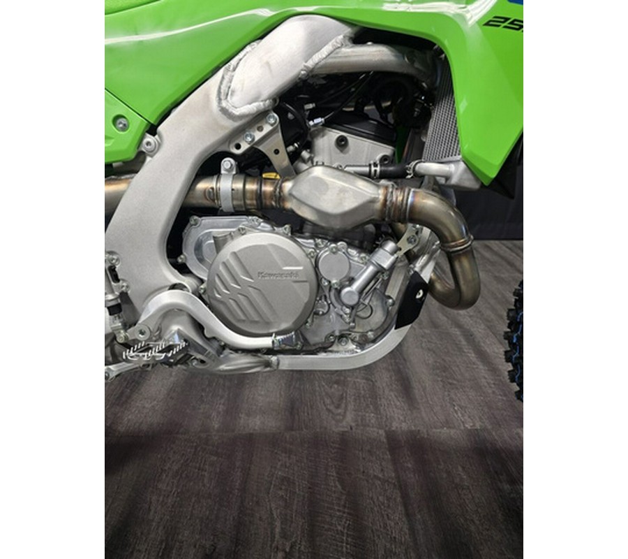 2027 Kawasaki KX 250F
