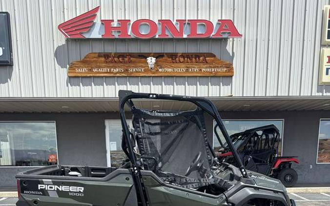 2025 Honda® Pioneer 1000 Deluxe
