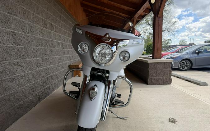 2018 Indian Chieftain® Classic
