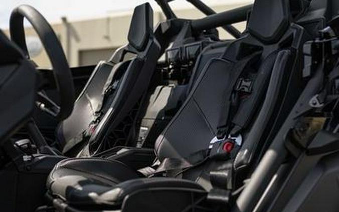 2026 Can-Am® Maverick X3 X rs Turbo RR Triple Black_7.6 in.