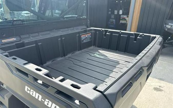 2027 Can-Am Defender DPS CAB HD9