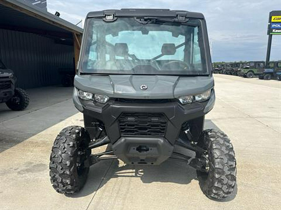 2027 Can-Am Defender DPS CAB HD9