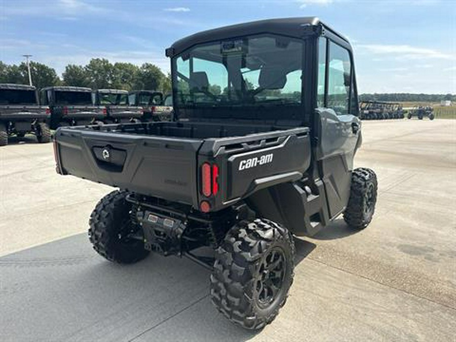 2027 Can-Am Defender DPS CAB HD9