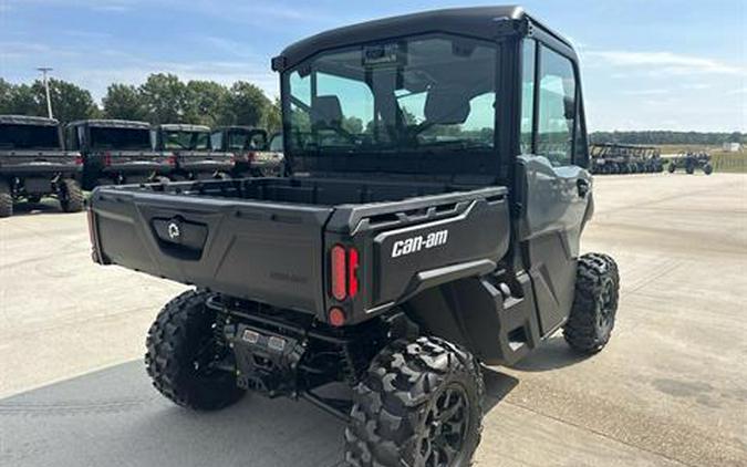 2027 Can-Am Defender DPS CAB HD9