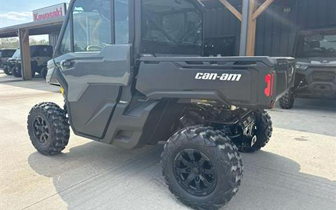 2027 Can-Am Defender DPS CAB HD9