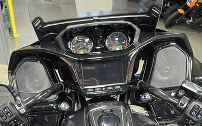 2026 Indian CHALLENGER DARK HORSE SIGNATURE SERIES