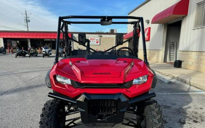 2024 Honda® Pioneer 1000 Deluxe