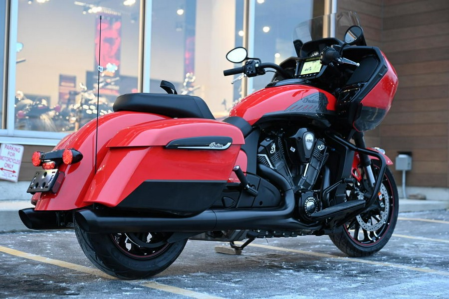 2023 Indian Motorcycle® Challenger® Dark Horse® Indy Red / Black Metallic