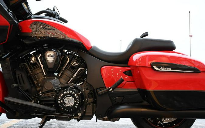 2023 Indian Motorcycle® Challenger® Dark Horse® Indy Red / Black Metallic