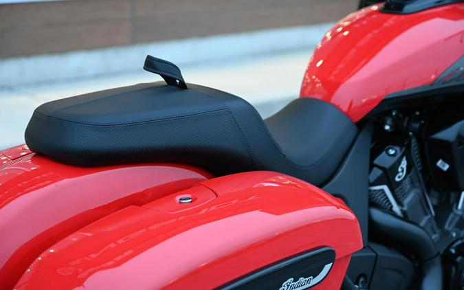 2023 Indian Motorcycle® Challenger® Dark Horse® Indy Red / Black Metallic