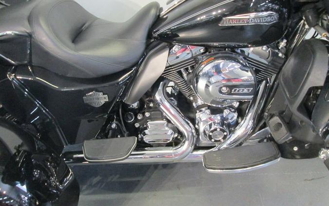 2014 Harley-Davidson® FLHTCUTG - Tri Glide® Ultra