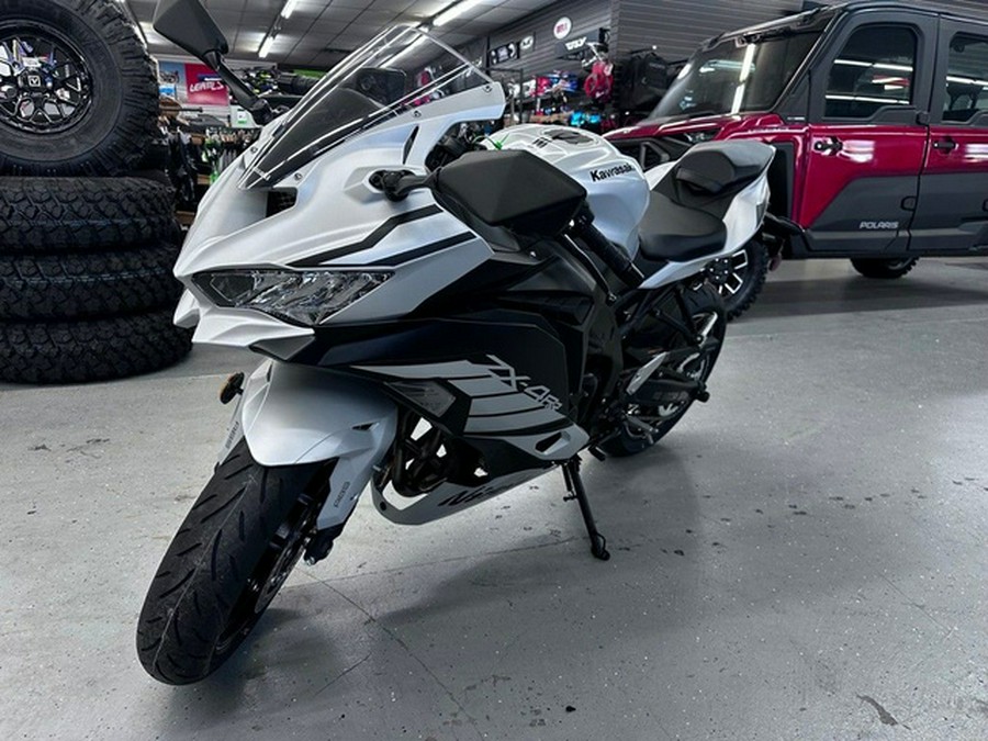 2025 Kawasaki NINJA ZX-4RR ABS