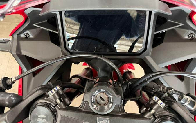 2025 Honda CBR500R ABS