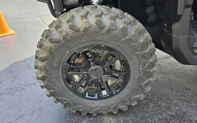 2026 Can-Am® Defender Limited HD11