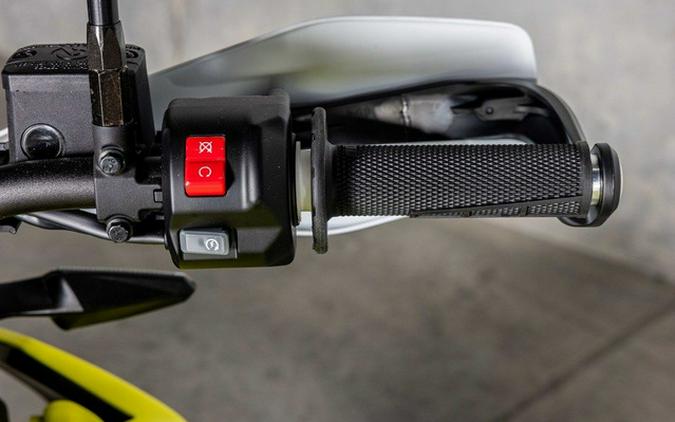 2026 Husqvarna Supermoto 701