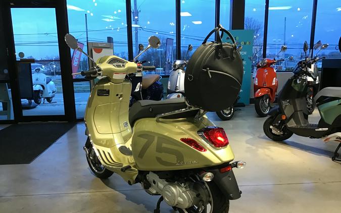 2021 Vespa Primavera 50 75th