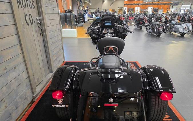 2024 Harley-Davidson® FLTRT - Road Glide® 3
