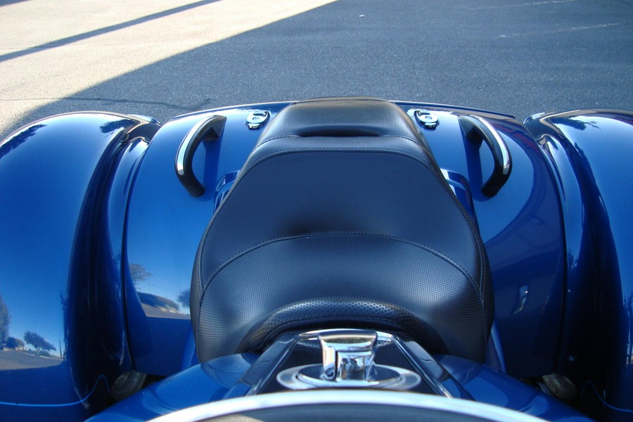 2022 Harley-Davidson® Freewheeler® Reef Blue