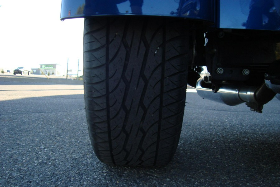 2022 Harley-Davidson® Freewheeler® Reef Blue