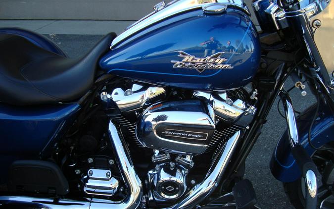 2022 Harley-Davidson® Freewheeler® Reef Blue