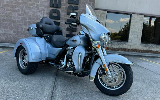 2023 Harley-Davidson® FLHTCUTG - Tri Glide® Ultra