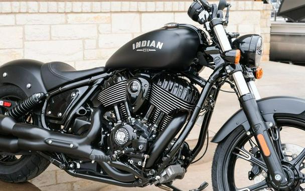 New 2024 INDIAN MOTORCYCLE CHIEF DARK HORSE BLACK SMOKE