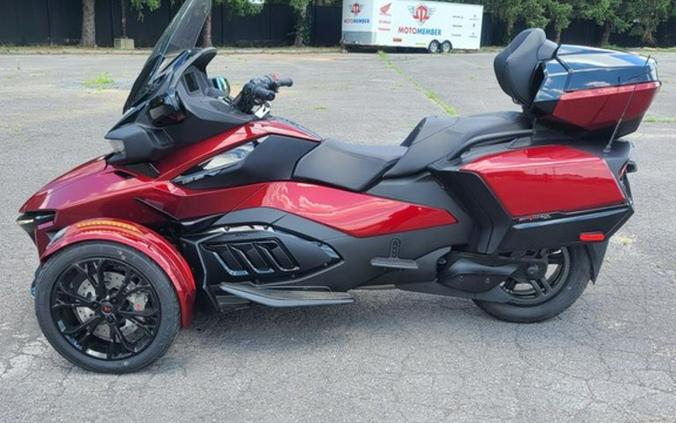 2023 Can-Am® SPYDER RT LTD 1330 SE6