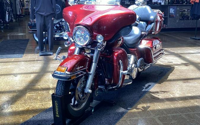 2008 Harley-Davidson FLHTCU - Ultra Classic Electra Glide