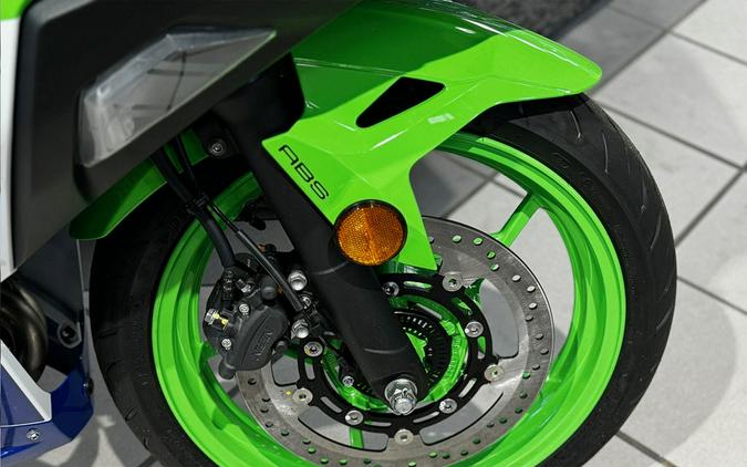 2024 Kawasaki Ninja® 500 SE 40th Anniversary Edition ABS