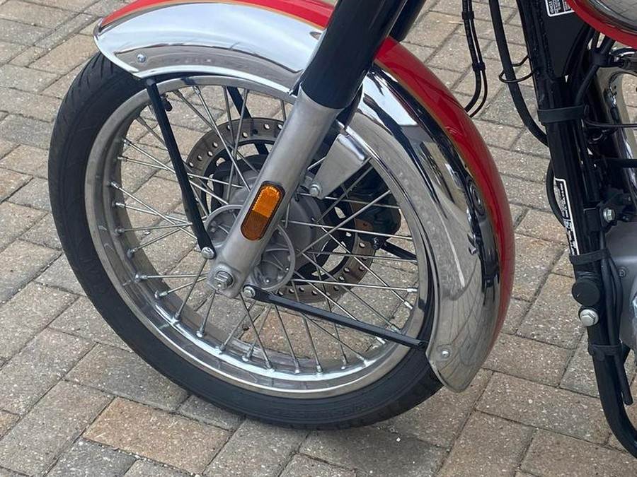 2022 Royal Enfield Classic 350 Chrome Red