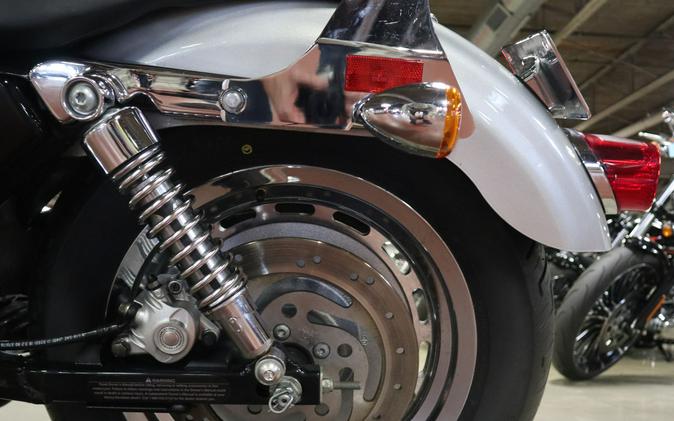 2004 Harley-Davidson Sportster® XL 1200 Custom