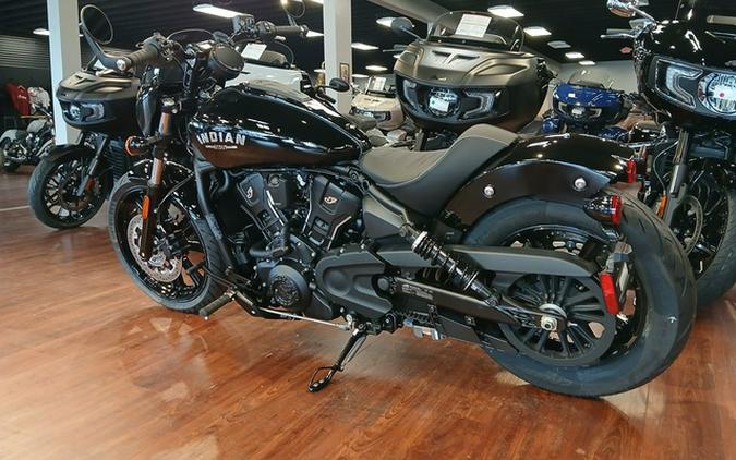 2025 Indian Sport Scout Limited +Tech Black Metallic