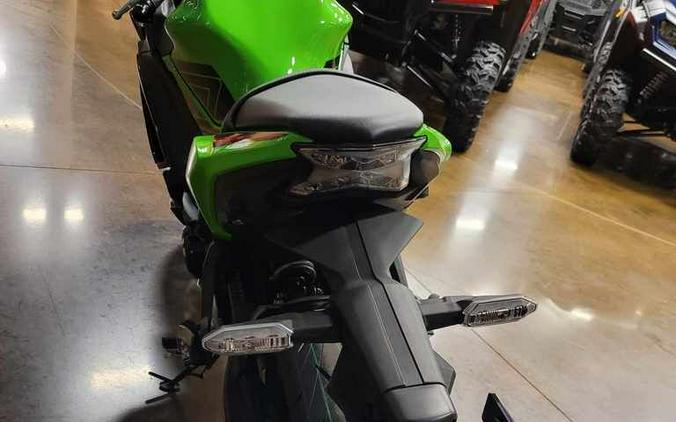 2024 Kawasaki Ninja® 650 KRT Edition ABS